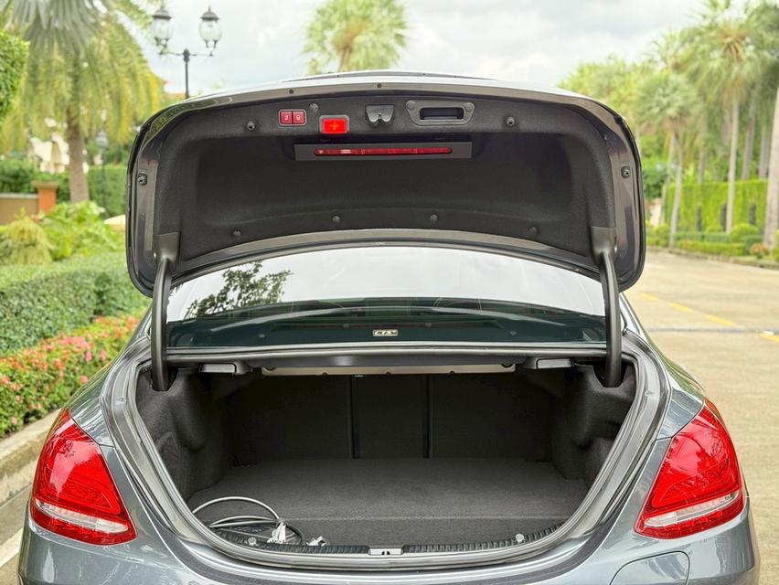 รหัสรถ PJP1588 2017 MERCEDES-BENZ C350e AMG Dynamic  18
