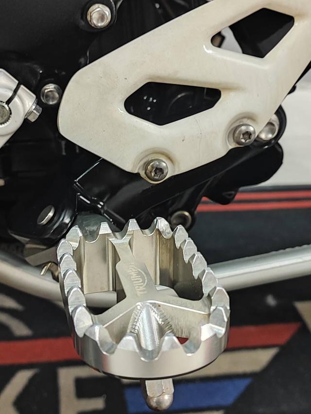 TRIUMPH SCRAMBLER1200XC แต่งเต็มพร้อมลุย 18