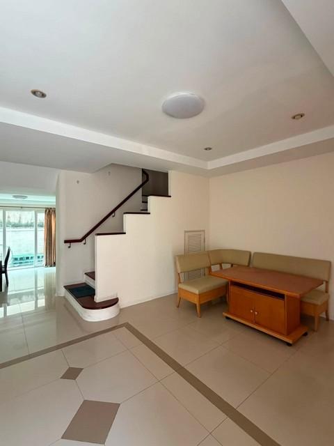 ให้เช่าทาวน์โฮม 3 ชั้น 4 ห้องนอน ศุภาลัย พาร์ควิลล์ รามอินทรา 23 Supalai Park Ville ใกล้ BTS สถานีลาดปลาเค้า 3