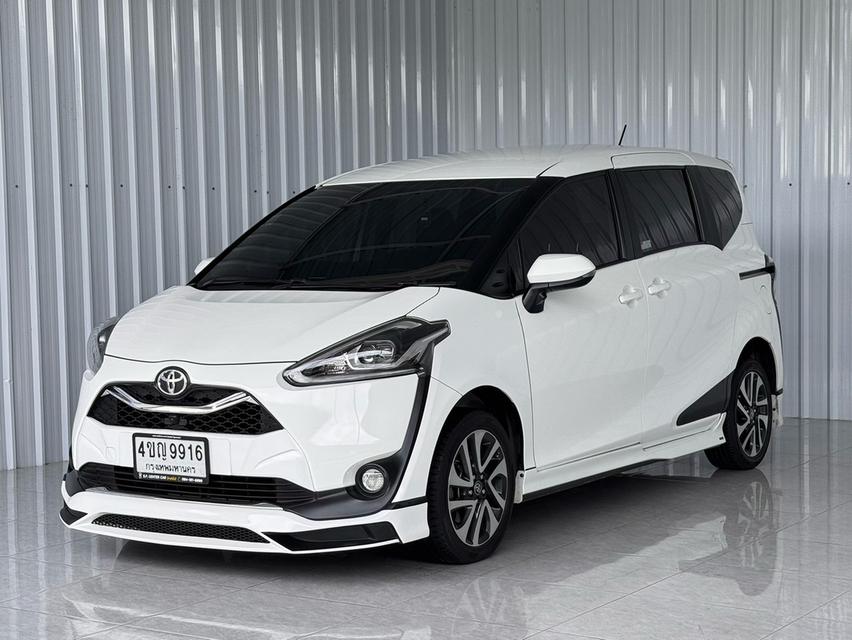 ⭐️รถบ้าน สภาพสวย⭐️ ฟรีดาวน์ Toyota Sienta 1.5V เกียร์ออโต้ รูปย่อยที่ 3