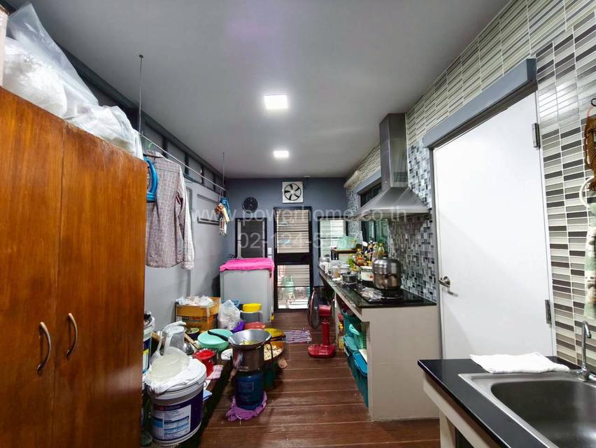 หมู่บ้านเมททาวน์ ปทุม-ติวานนท์ ต.บ้านฉาง อ.เมืองปทุมธานี จ.ปทุมธานี  8