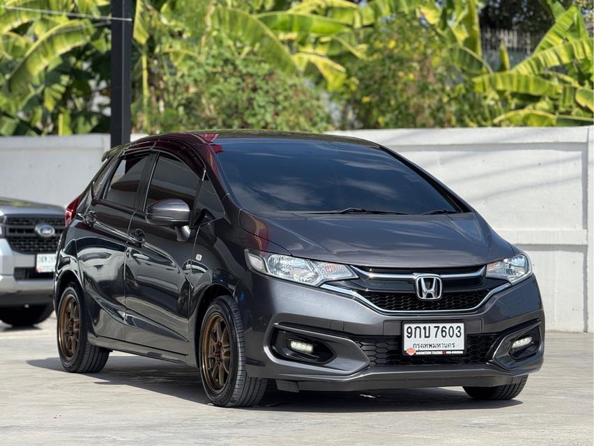 รหัสรถ WRT7603 2019 HONDA JAZZ 1.5 i-VTEC V+
