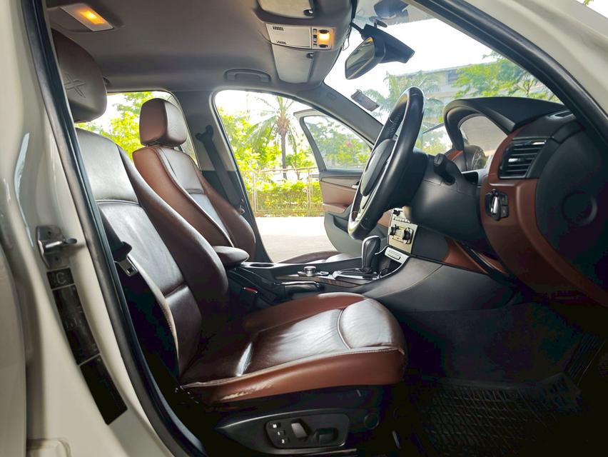 BMW X1 2.0 sDrive18i xLine LCI AT ปี 2013 รูปที่ 14