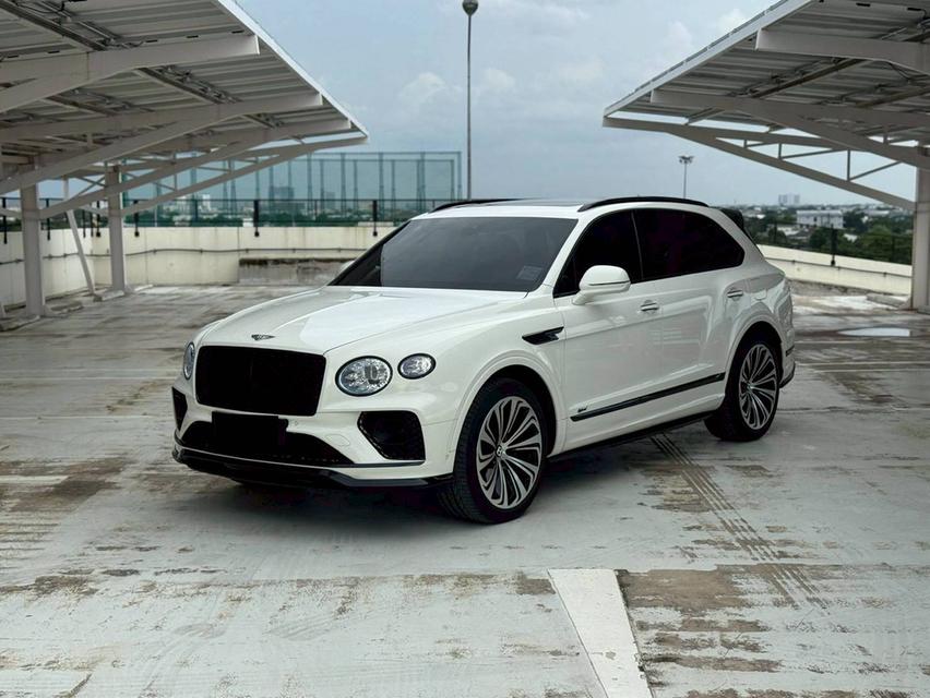 Bentley Bentayga 2022 รถหรูสภาพป้ายแดง แต่ถุกว่าถึง 3ล้านกว่าบาทเลย