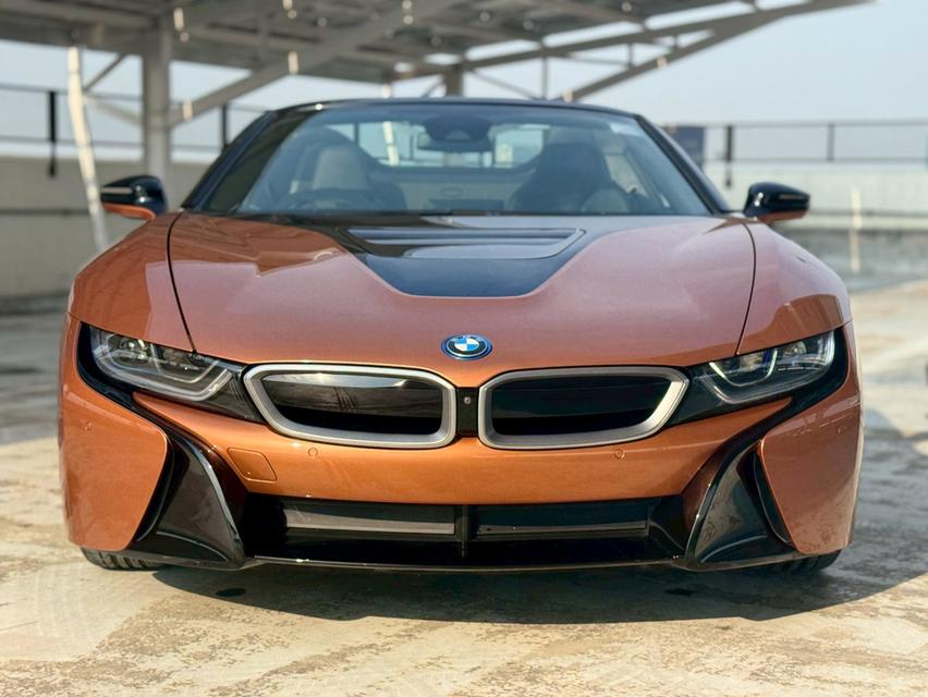 BMW i8 Roadster ปี 2021 ไมล์ 19,xxx km 2