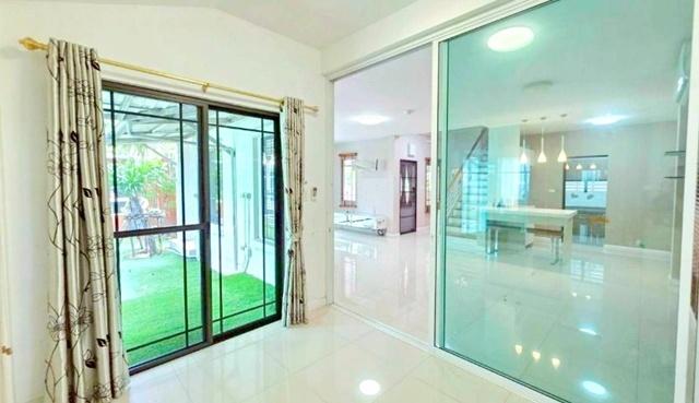 สายไหม อเวนิว 1.7กม. วัชรพล เช่าบ้านเดี่ยว 2 ชั้น 87ตร.วา. 300 ตร.ม. พร้อมเฟอร์ ฯ รร.สารสาสน์วิเทศสายไหม 1 กม. 4 นอน 2