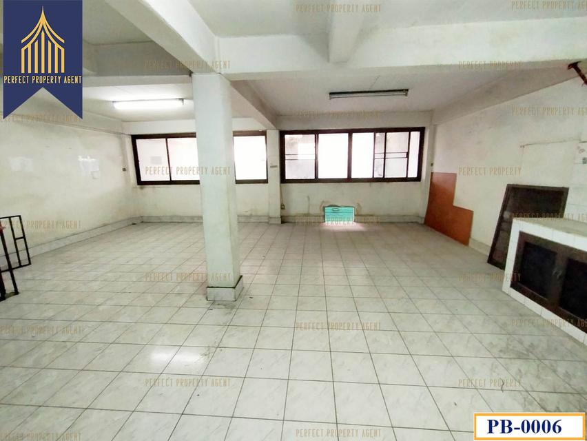 อาคารพาณิชย์ 2 คูหา บางมด ประชาอุทิศ ทุ่งครุ กรุงเทพมหานคร 850 ตรม 61 ตรว 7