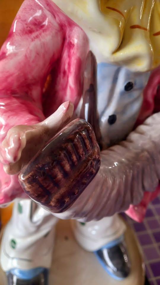 รูปปั้นตัวตลก (Clown Figurine) ของเก่า วินเทจ ที่ทําจากพอร์ซเลนหรือเซรามิก รูปที่ 7