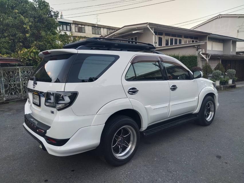 ขาย ปี 12 Toyota Fortuner 2.7 V รูปย่อยที่ 4