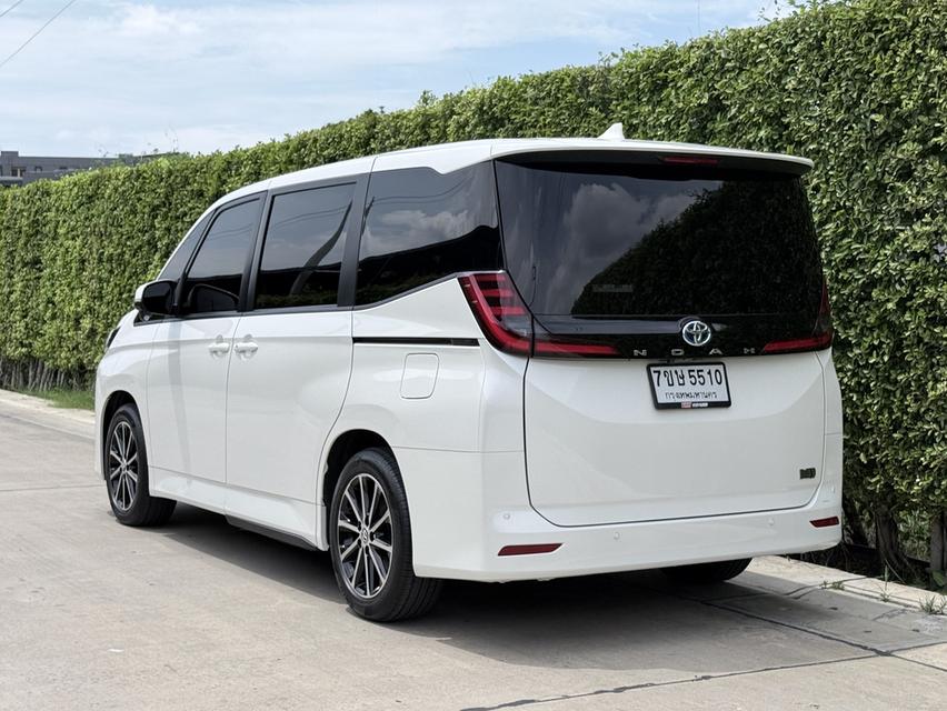 Toyota Noah Hybrid X ปี 2024 มือเดียว สภาพป้ายแดง วิ่งไปเพียง 46,xxx km. รูปย่อยที่ 3