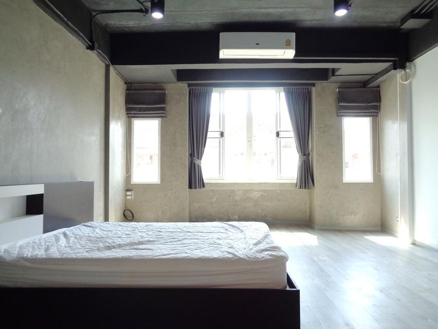 🚩 บ้านรีโนเวท ทาวน์โฮม 3 ชั้น 18 ตารางวา โครงการ เดอะ รีโน่ นวมินทร์ ติดห้างโลตัสนวมินทร์ 9