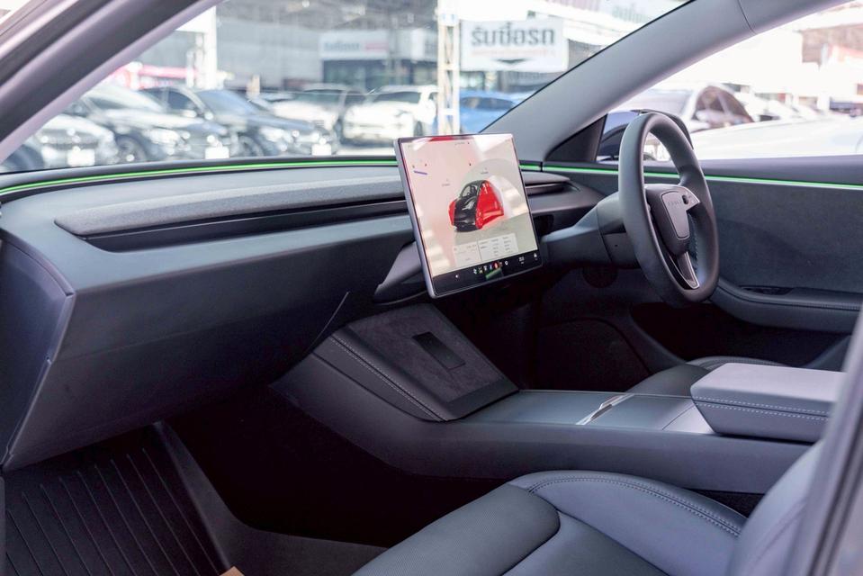 Tesla Model 3 2024 ตัวใหม่ รูปที่ 9
