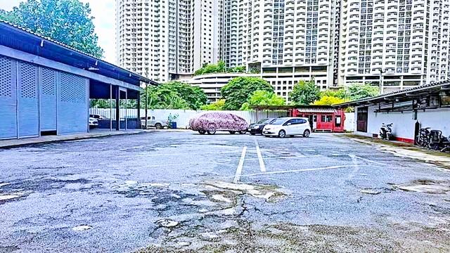 ท่าเรือเชิงสะพานภูมิพล ถ.พระราม 3.ให้เช่าโกดัง 300 ตร.ม วิวแม่น้ำเจ้าพระยา 1 ห้องน้ำ รร.เจ้าพระยาวิทยาคม 1.2 กม 3