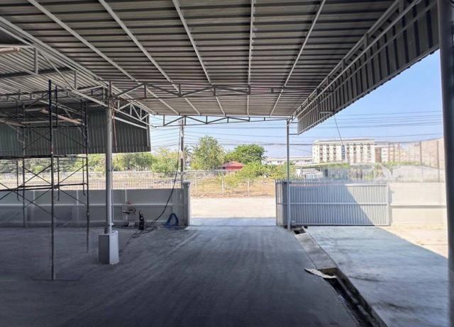 ขายโกดังพร้อมออฟฟิศและบ้านพัก บนพื้นที่ 1 ไร่ ซอยวัดศรีวารีน้อย บางเสาธง สมุทรปราการ พื้นที่ธุรกิจครบชุด รองรับคลังสินค้า เครื่องจักรหนัก 6