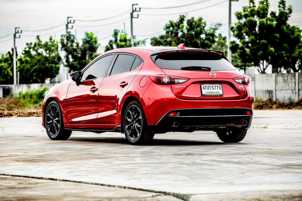 Mazda3 Skyactiv 2.0SP Hatchback ปี 2015 สีแดง  9