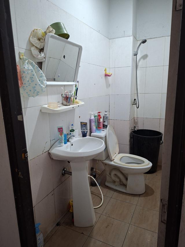 บ้านทาวน์โฮม 2 ชั้น 2 ห้องนอน 2 ห้องน้ำ 10