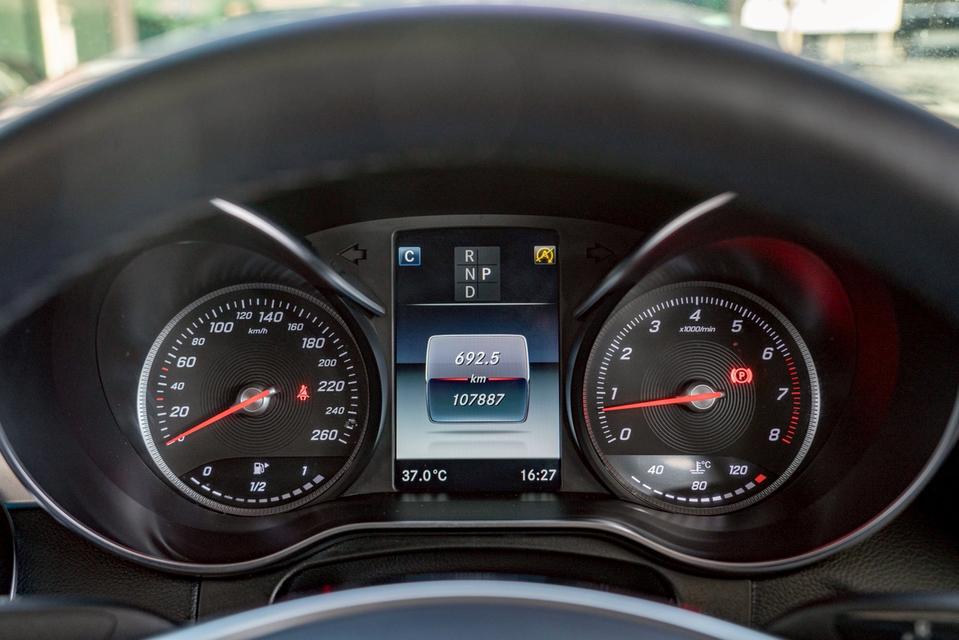 รหัสรถ NP7799 รุ่นรถ : BENZ GLC250 COUPE 4MATICปีรถ : 2019 รูปที่ 12