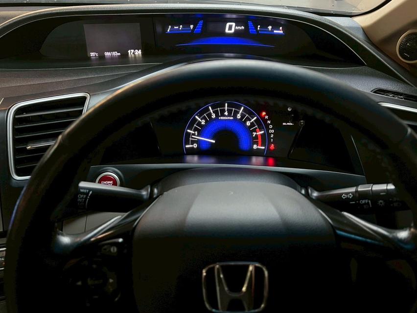 Honda Civic 1.8 FB E i-VTEC Sedan 7