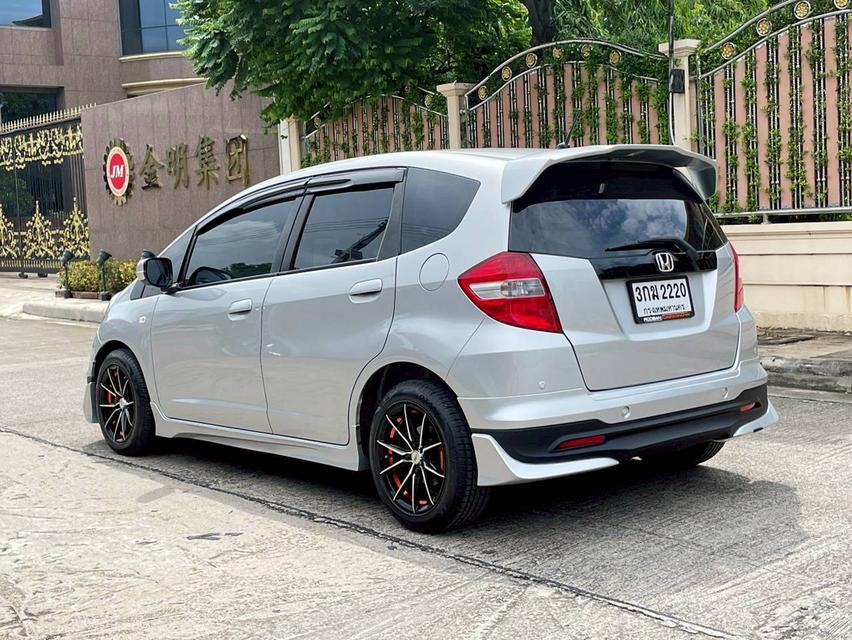 HONDA JAZZ 1.5 V (MNC) โฉมGE ปี 2014