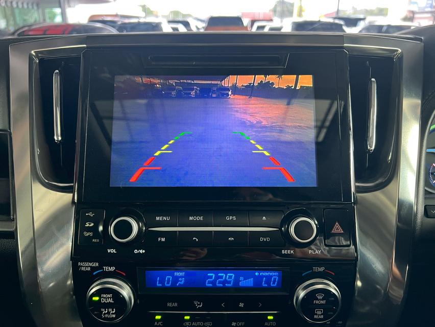 ปี 2018 TOYOTA VELLFIRE, 2.5 HYBRID ZR G E-Four 10