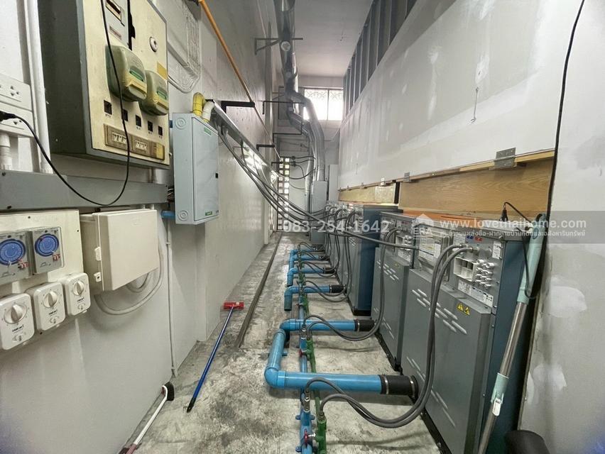 ขายตึกแถว วชิรธรรมสาธิต60 ถ.สุขุมวิท101/1 พร้อมกิจการเครื่องซักผ้า ราคาเพียง15.5ล้าน ตึกห้องริม2คูหา39ตรว. เห็นชัด เหมาะค้าขายและทำสำนักงาน 9