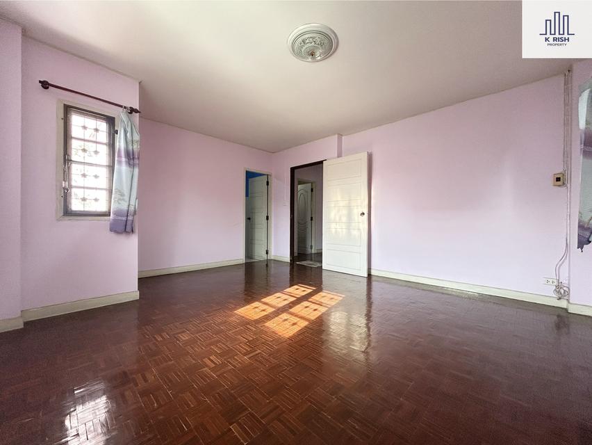 🚨 ขายด่วน! บ้านเดี่ยวแปลงมุม ติดสวน ราคาถูกมาก 57 ตร.ว หมู่บ้าน ธารารมณ์พาร์คเวย์โฮม รามคำแหง 150 ใกล้รถไฟฟ้าสายสีส้ม สถานีน้อมเกล้า 7