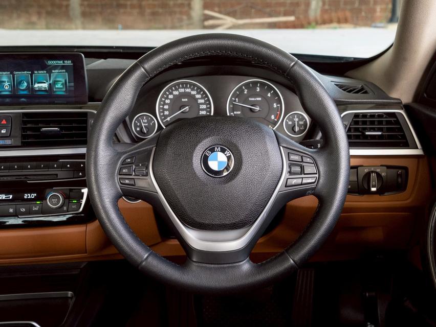 รหัสรถ 12AT405 BMW 320d 2.0 Grand Turismo Luxury (F34) | จดทะเบียนปี : 2016 จด 18 9