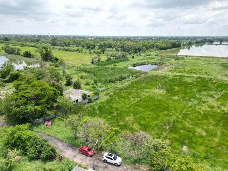 ขายที่ดิน รังสิตคลอง 13 ติดถนน ไร่ละไม่ถึงล้านโทร 061-9419-639 4