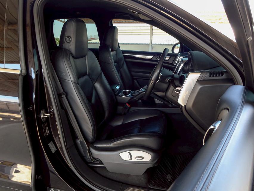 Porsche Cayenne Diesel 3.0 2012 รูปที่ 2