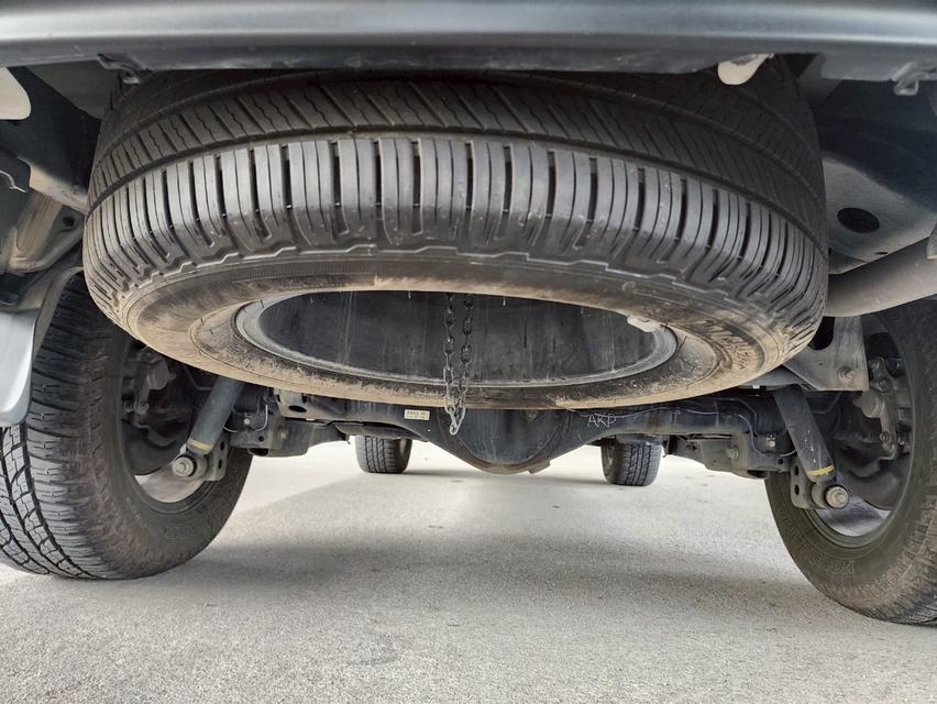 Toyota Fortuner 2.4 V 2WD AT ปี 2023 รถสวยมือเดียว รุ่นท๊อปขับ2 18