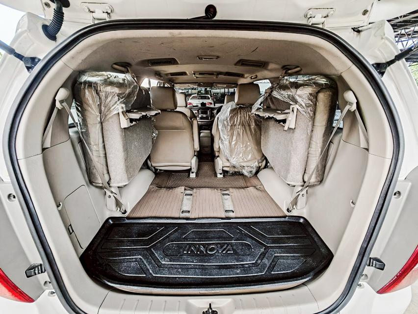 ขาย TOYOTA INNOVA 2.0 V ปี 2013  9