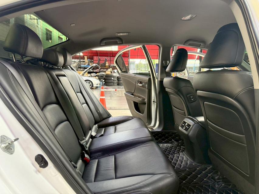 HONDA ACCORD 2.0 EL i-VTEC ปี 2014 13