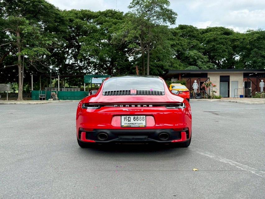 Porsche 911 Carrera S ปี 2020 (992) 6