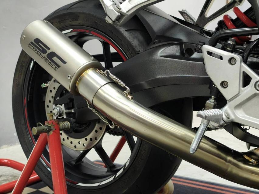 ออกรถ 0 บาท  CBR650R ABS หล่อๆตัวสุดท้าย เครื่องดำ รูปที่ 13