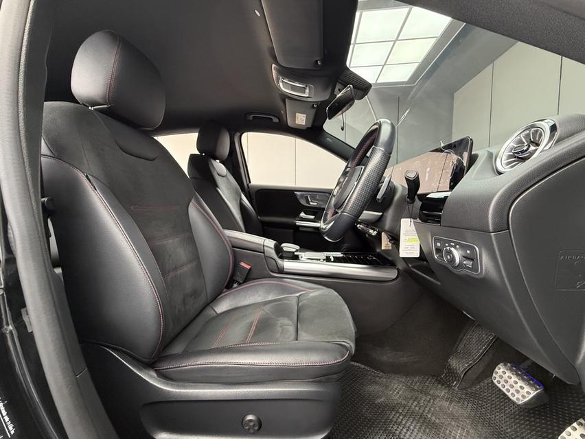 2021 BENZ GLA-CLASS, 200 AMG DYNAMIC โฉม W247 ปี20-ปัจจุบัน สีดำ เข้าศูนย์ล่าสุด ถึงปัจจุบัน🚀🚀เลขไมล์ 88,963 กม. รูปที่ 5