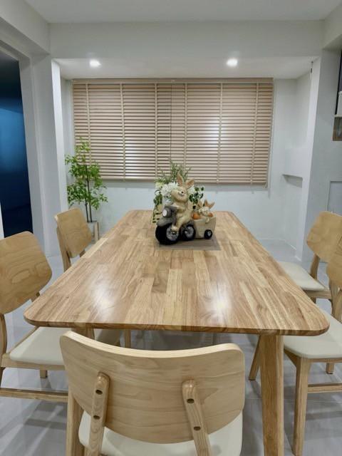 ให้เช่าบ้านเดี่ยว 2 ชั้น เนื้อที่ 50 ตร.ว ซอยรามคำแหง24 บ้านปรับปรุงใหม่สวย พร้อมเฟอร์นิเจอร์