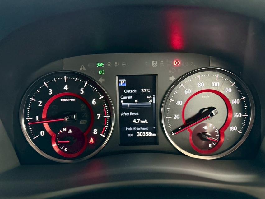 รหัสรถ AP4664 Alphard SC Package ปี 21 จด 22 20