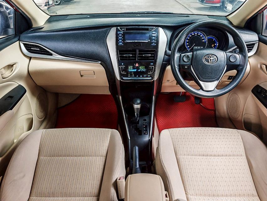 2018 TOYOTA YARIS ATIV 1.2E 6