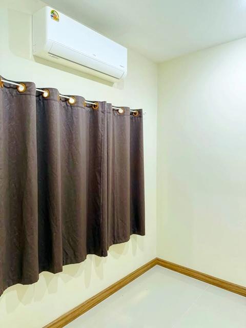 ให้เช่าทาวน์โฮม 2 ชั้น 4 นอน ฟิวเจอร์-รังสิตคลอง3 ตลาดคลองสาม 800 ม. 3 น้ำ 20 ตร.วา.ตลาดไท 3กม. ตลาดไอยรา 2.8กม. 6