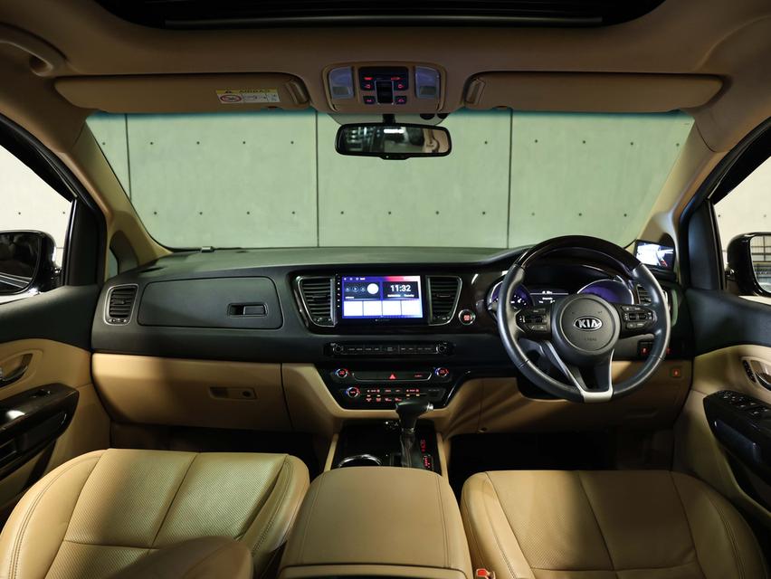 2018 Kia GRAND CARNIVAL 2.2 (ปี 15-20) SXL Wagon AT รูปที่ 6