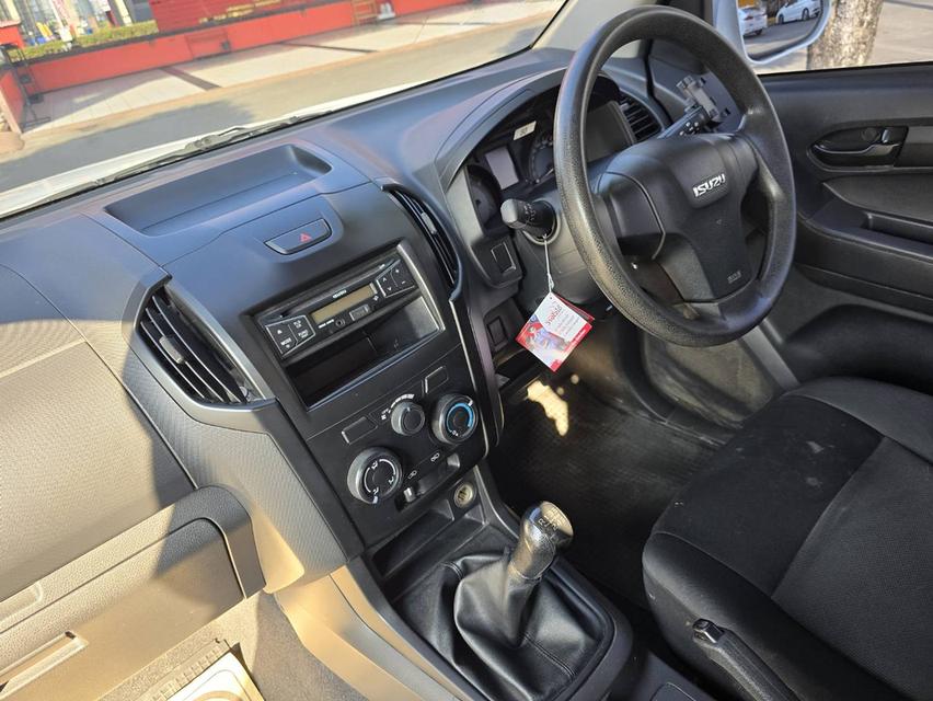 รถยนต์ ISUZU D-MAX 2019 สีขาว รูปที่ 8