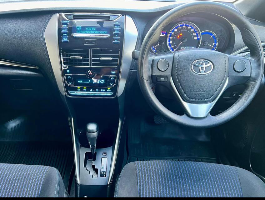 TOYOTA YARIS 1.2 E ปี2018 6