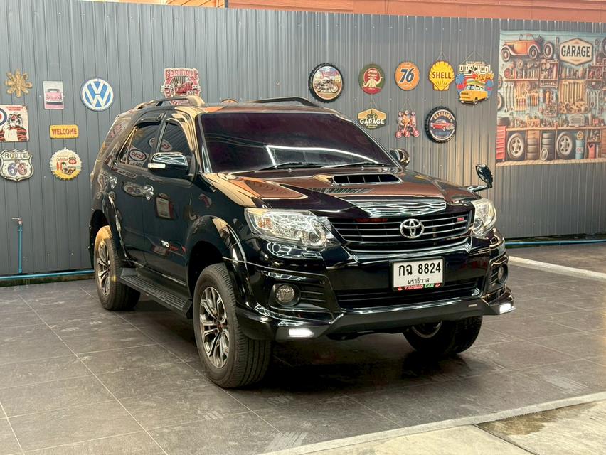 TOYOTA FORTUNER 3.0 TRD Sportivo 4WD ปี 2015 3