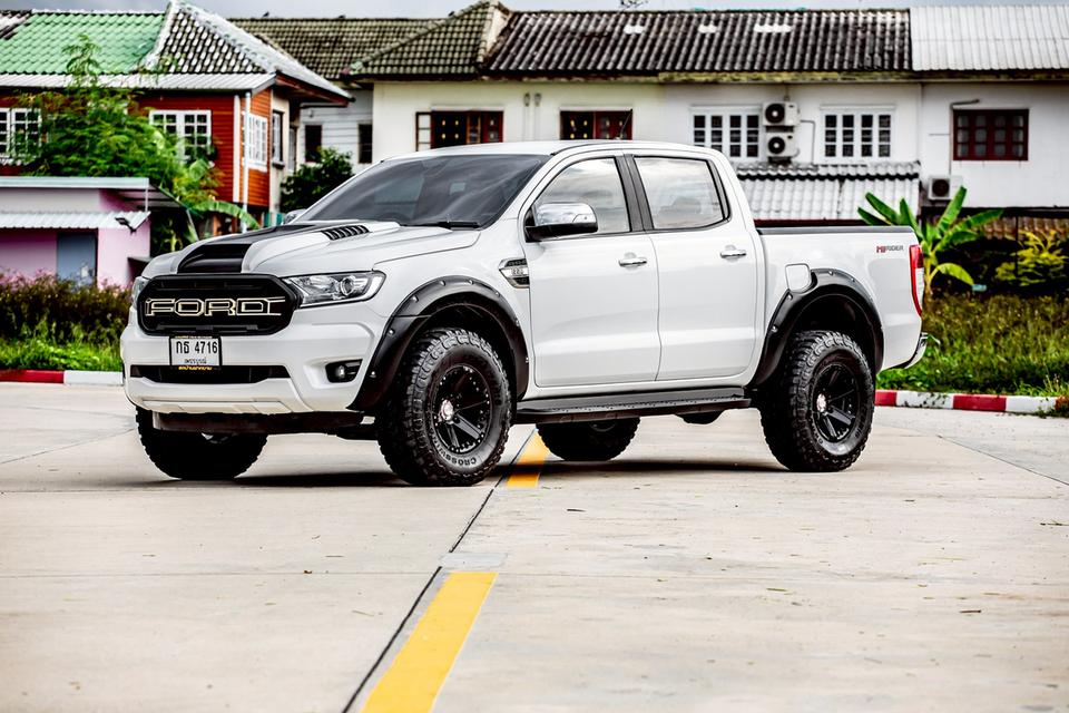Ford Ranger 2.2 XLT Hi-Lander Double Cab ปี 2019 สีขาว มือเดียวป้ายแดง