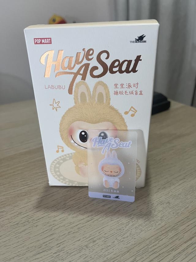 lPop Mart LABUBU Have A Seat – ZIZI