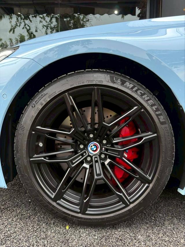 BMW M2 Coupe 2024....... รูปที่ 9