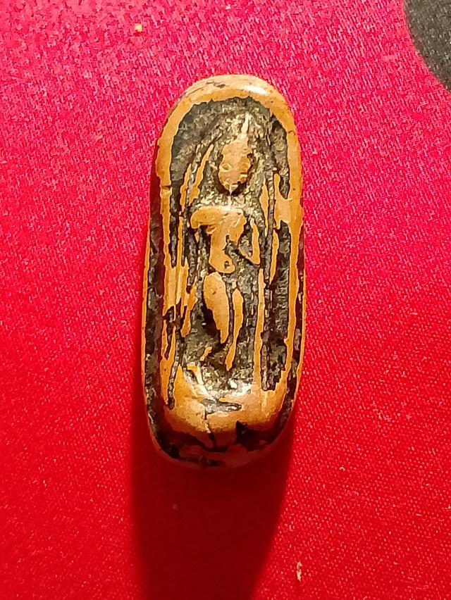 พระปางลีลาเม็ดขนุนกรุวัดพิกุล