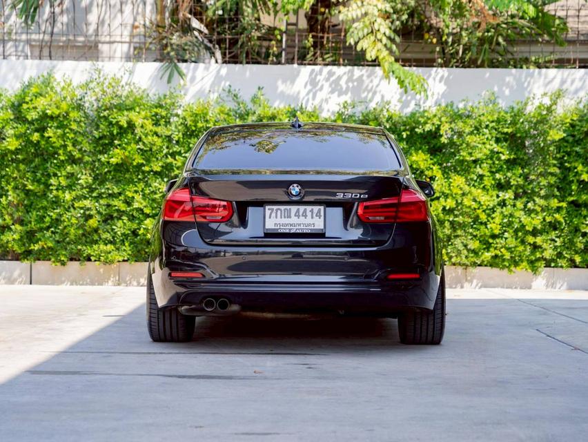 BMW 330e 2.0 Sport ปีจด 18 รูปที่ 5
