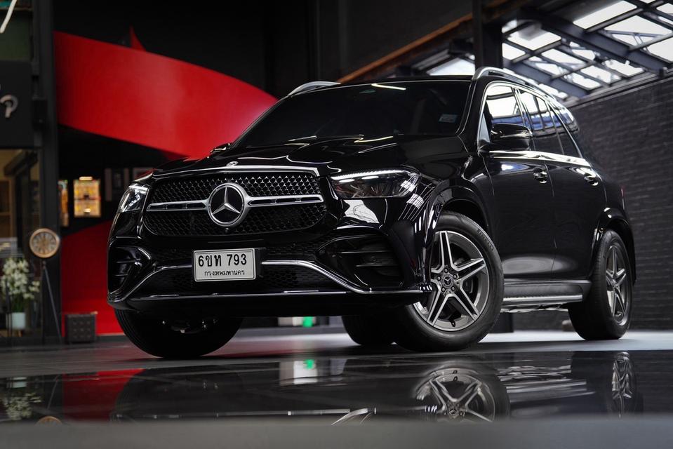 Benz GLE300d AMG Facelift 2025 สีดำ วิ่งน้อยไมล์ 26,xxx กิโล มี MBSP ถึง 1227