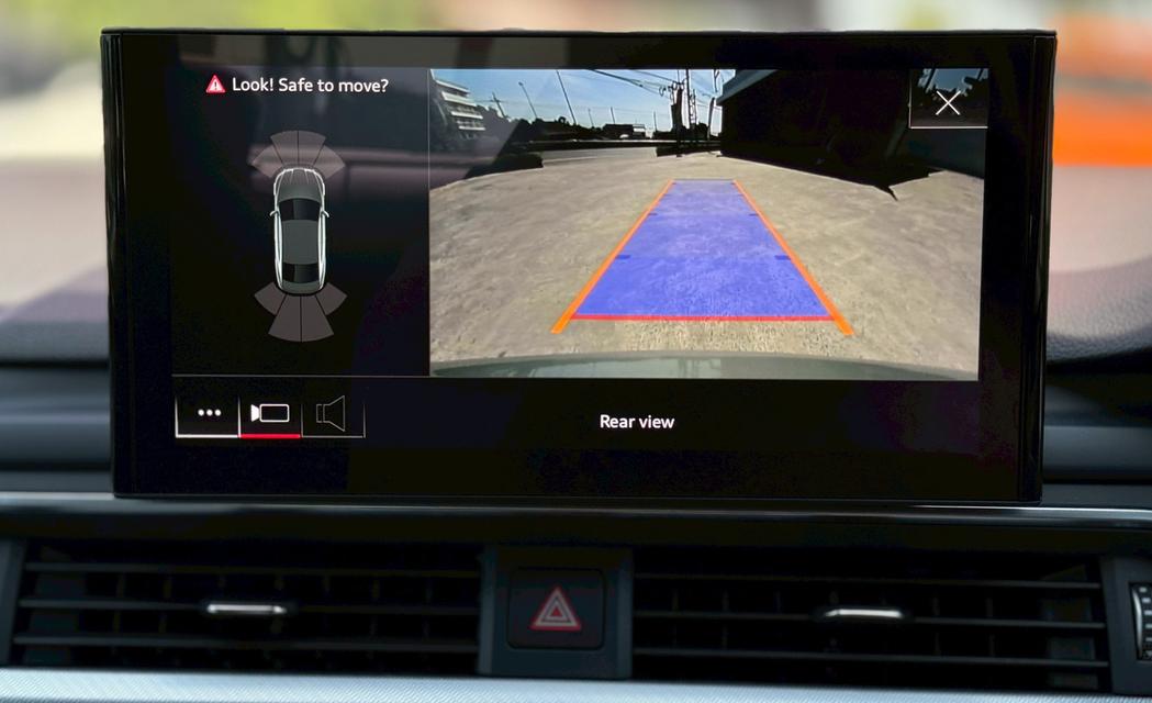 Audi A5 2.0Coupe 40Tfsi s line ปี22 8